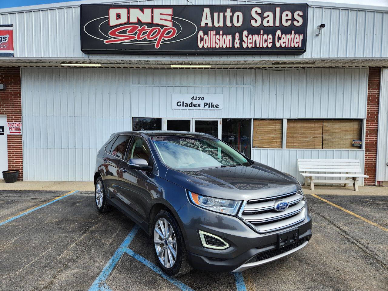 Used 2017 Ford Edge Titanium w/ Equipment Group 301A AWD/4WD image 1