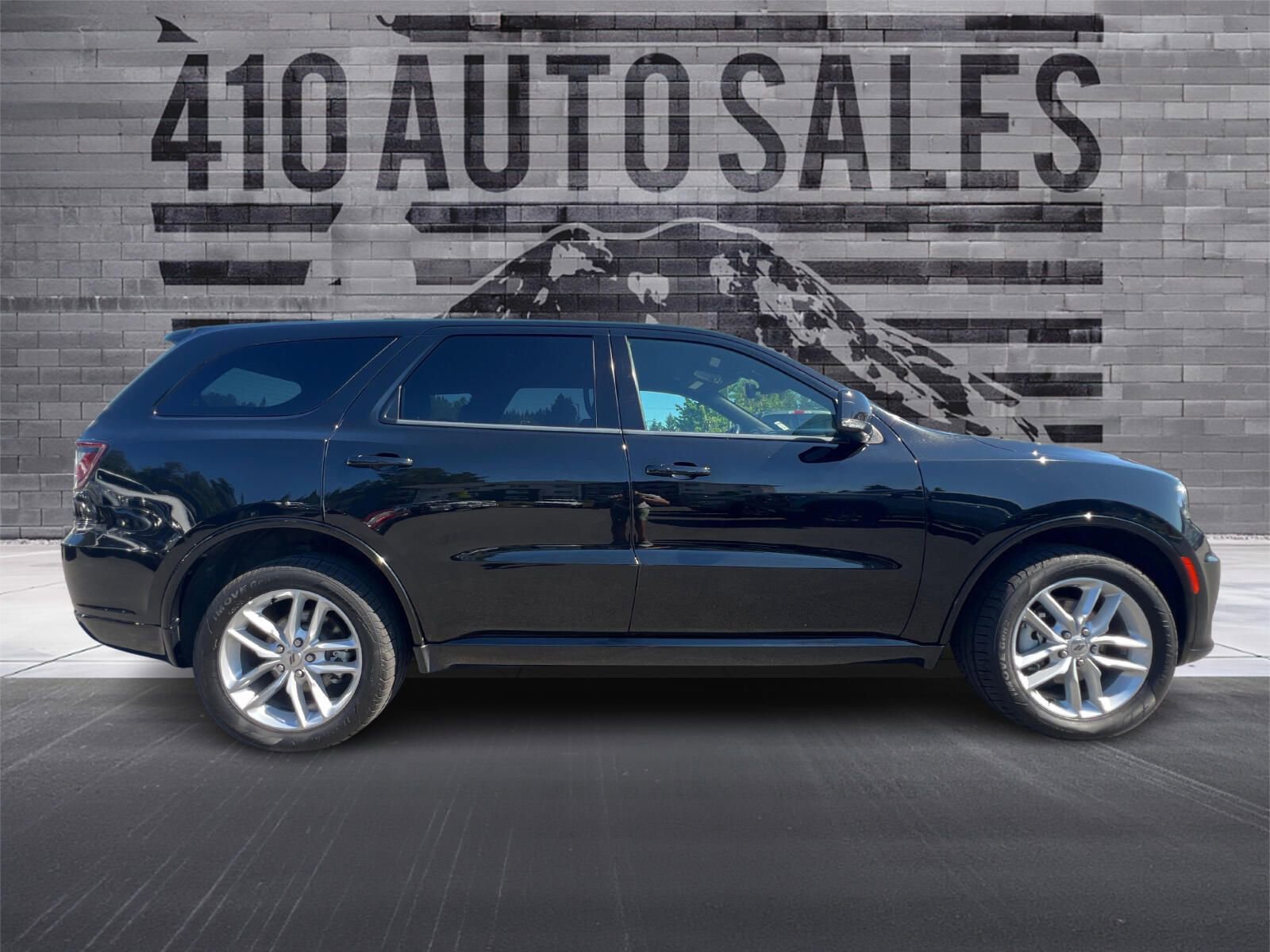 Used 2022 Dodge Durango GT image 2