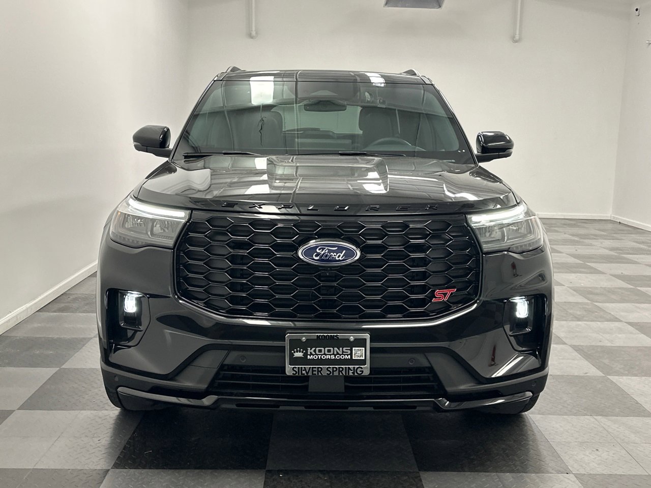 New 2025 Ford Explorer ST w/ Sun And Sound Package image 3