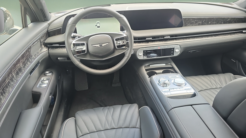 New 2026 Genesis G90 3.5T AWD/4WD image 14