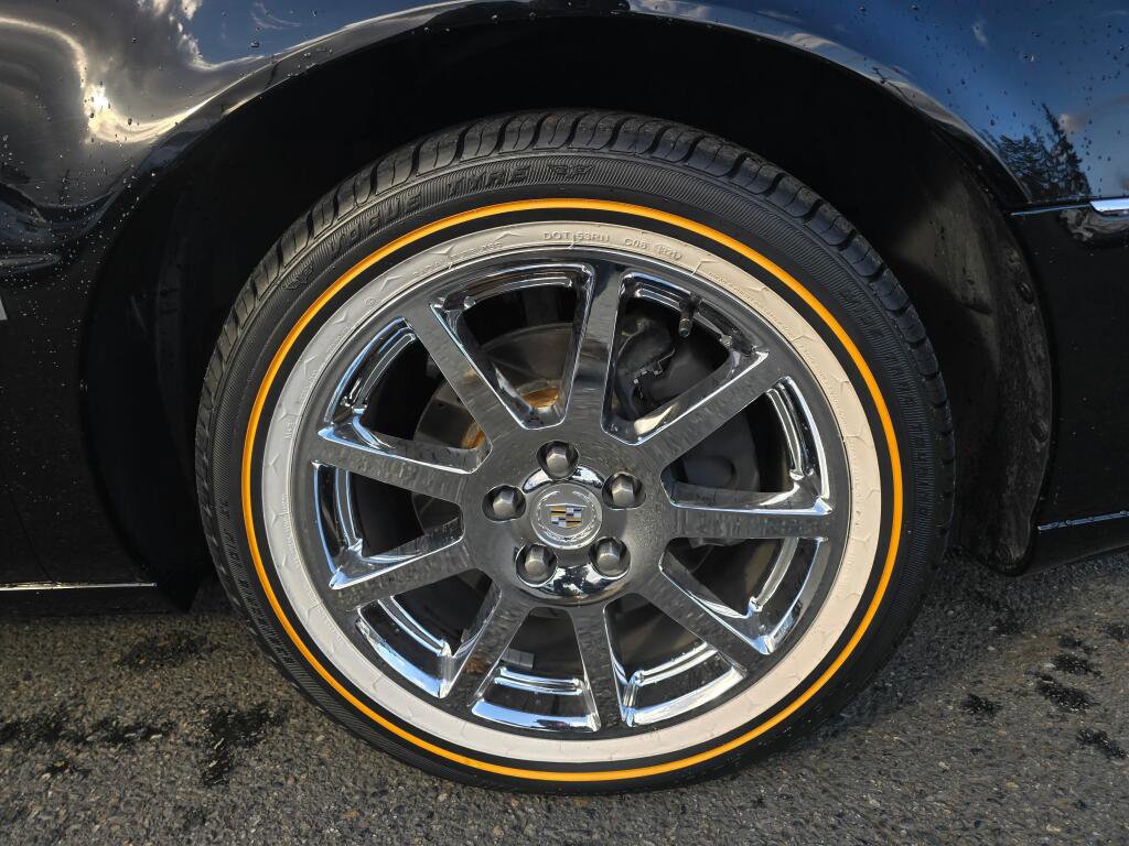 Used 2007 Cadillac DTS Performance image 29