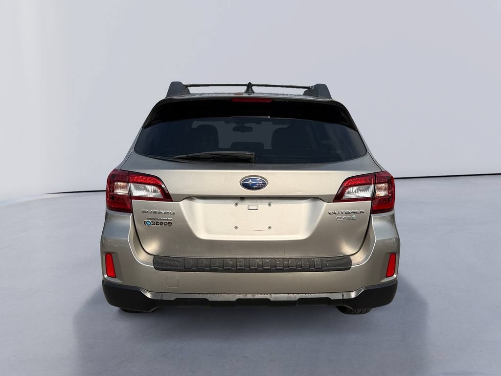 Used 2016 Subaru Outback 2.5i Premium AWD/4WD image 4