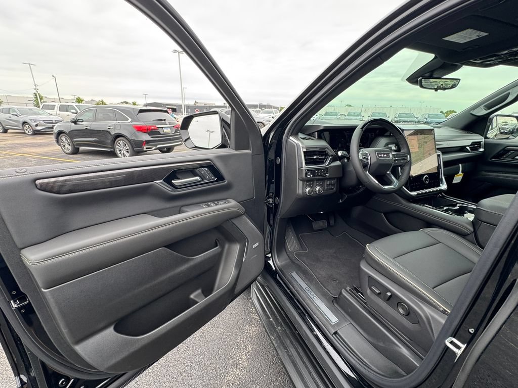 New 2026 GMC Yukon XL Elevation w/ Elevation Premium Package AWD/4WD image 15