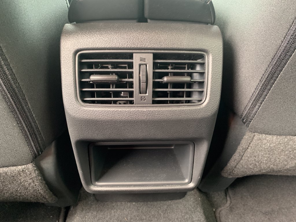 Used 2023 Nissan Rogue S FWD image 19