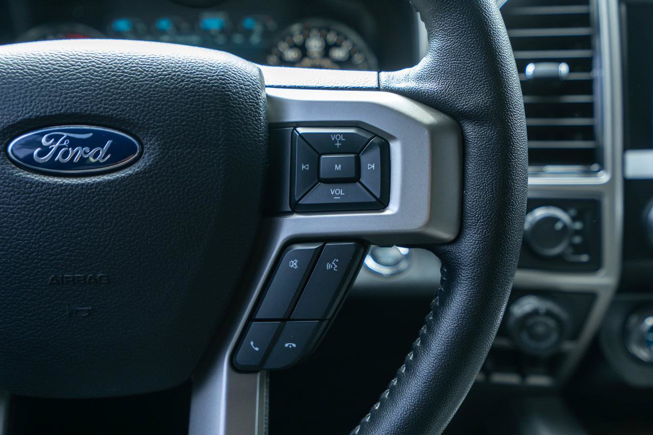 Used 2020 Ford F150 Lariat w/ Equipment Group 502A Luxury AWD/4WD image 18