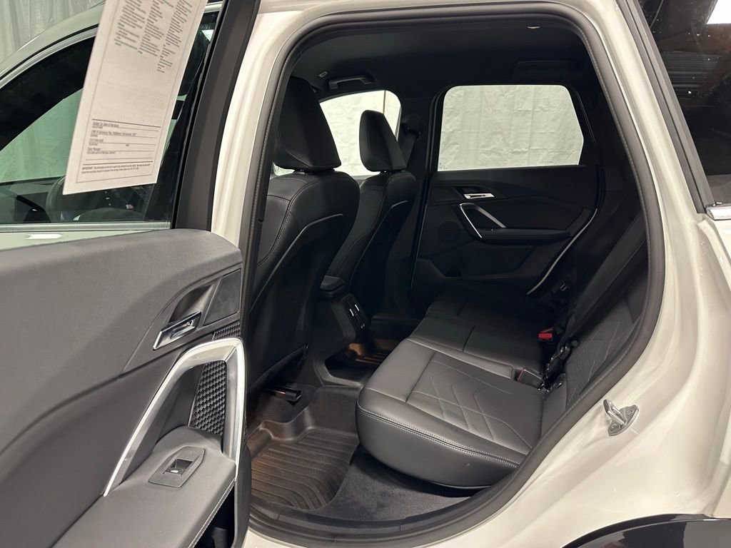 Used 2025 BMW X1 xDrive28i image 41