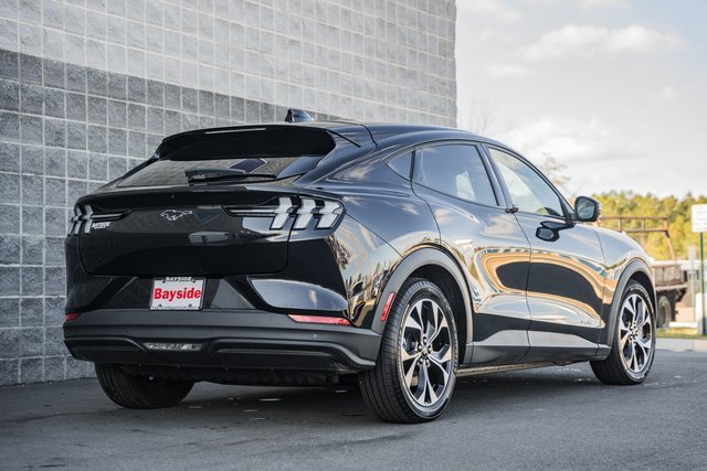 Certified 2025 Ford Mustang Mach-E Select w/ Comfort Package Lite image 6