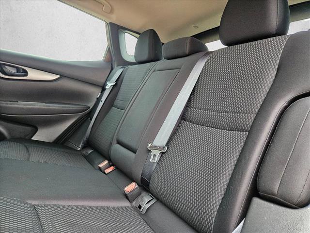 Used 2020 Nissan Rogue Sport S w/ Appearance Package FWD image 18