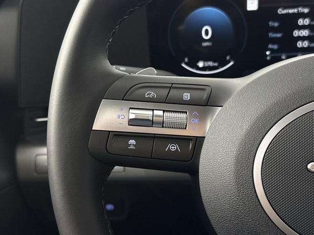 Certified 2025 Hyundai Kona SEL image 30