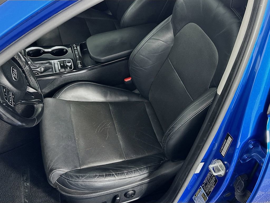 Used 2018 Kia Stinger Premium image 19