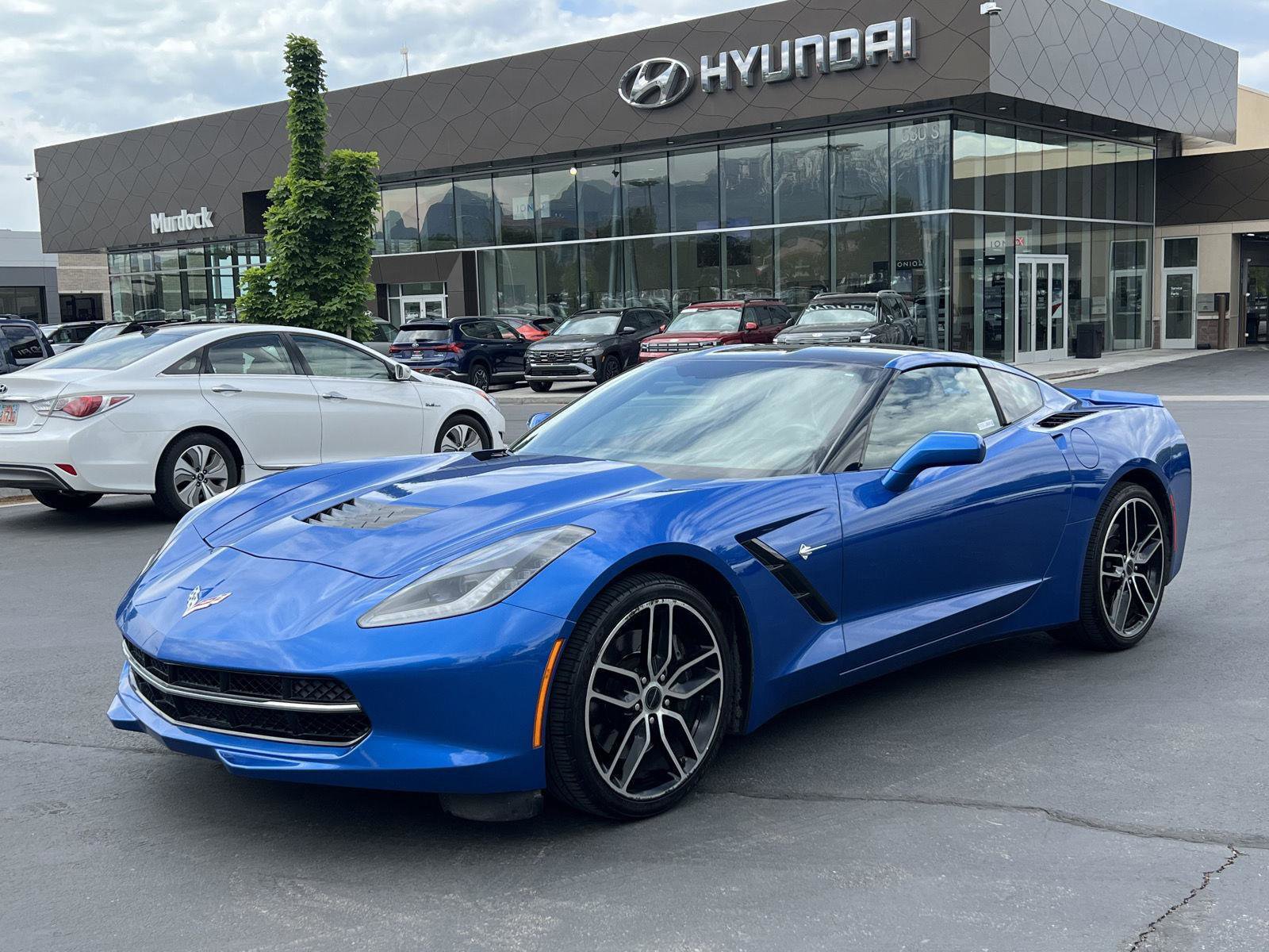 Used 2015 Chevrolet Corvette Stingray Coupe w/ 2LT Preferred Equipment Group RWD image 1