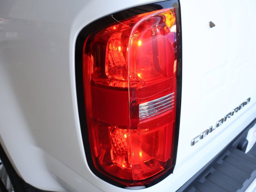 Used 2022 Chevrolet Colorado LT w/ Fleet Safety Package RWD image 27