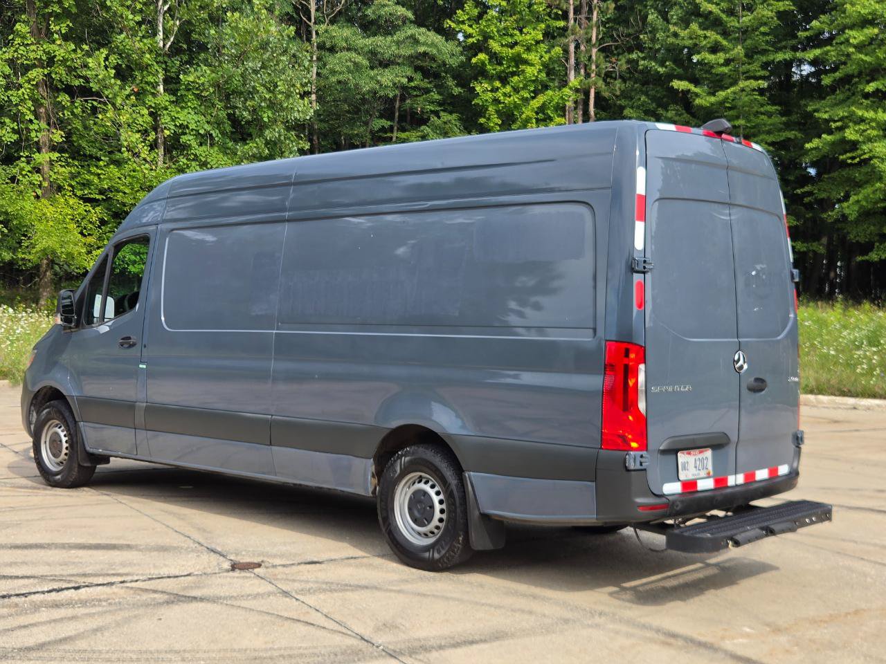 Used 2019 Mercedes-Benz Sprinter 170 image 3