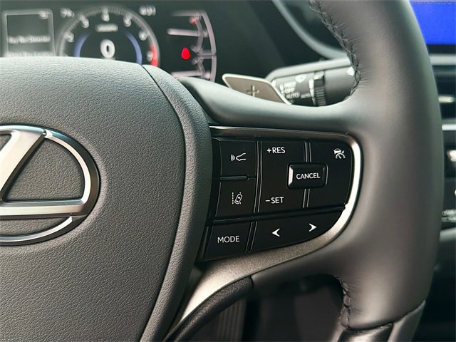 New 2025 Lexus ES 350 Ultra Luxury image 38