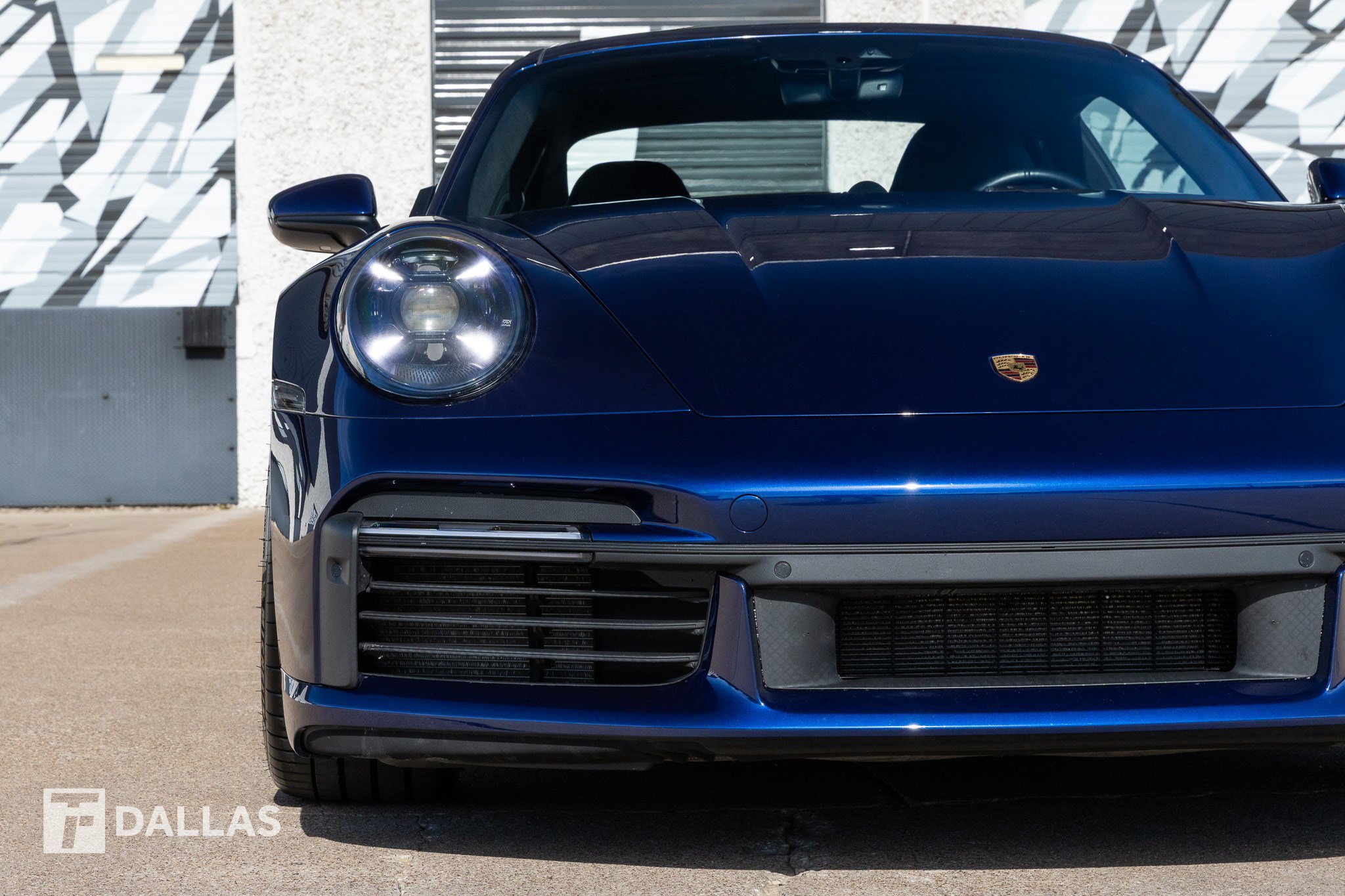 Used 2021 Porsche 911 Turbo image 4