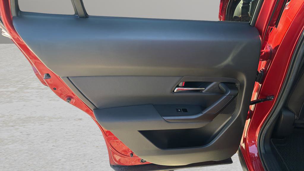 Certified 2025 MAZDA CX-50 2.5 Hybrid w/ Weather Package image 14