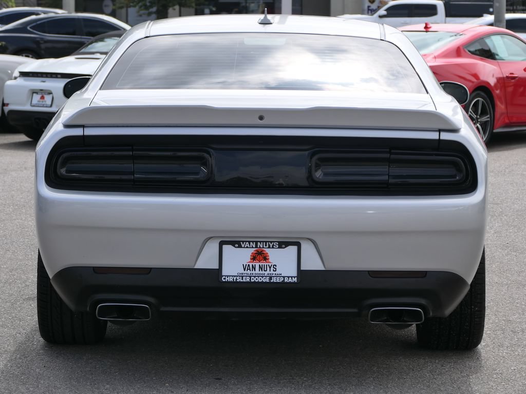 Used 2022 Dodge Challenger R/T w/ Plus Package RWD image 5
