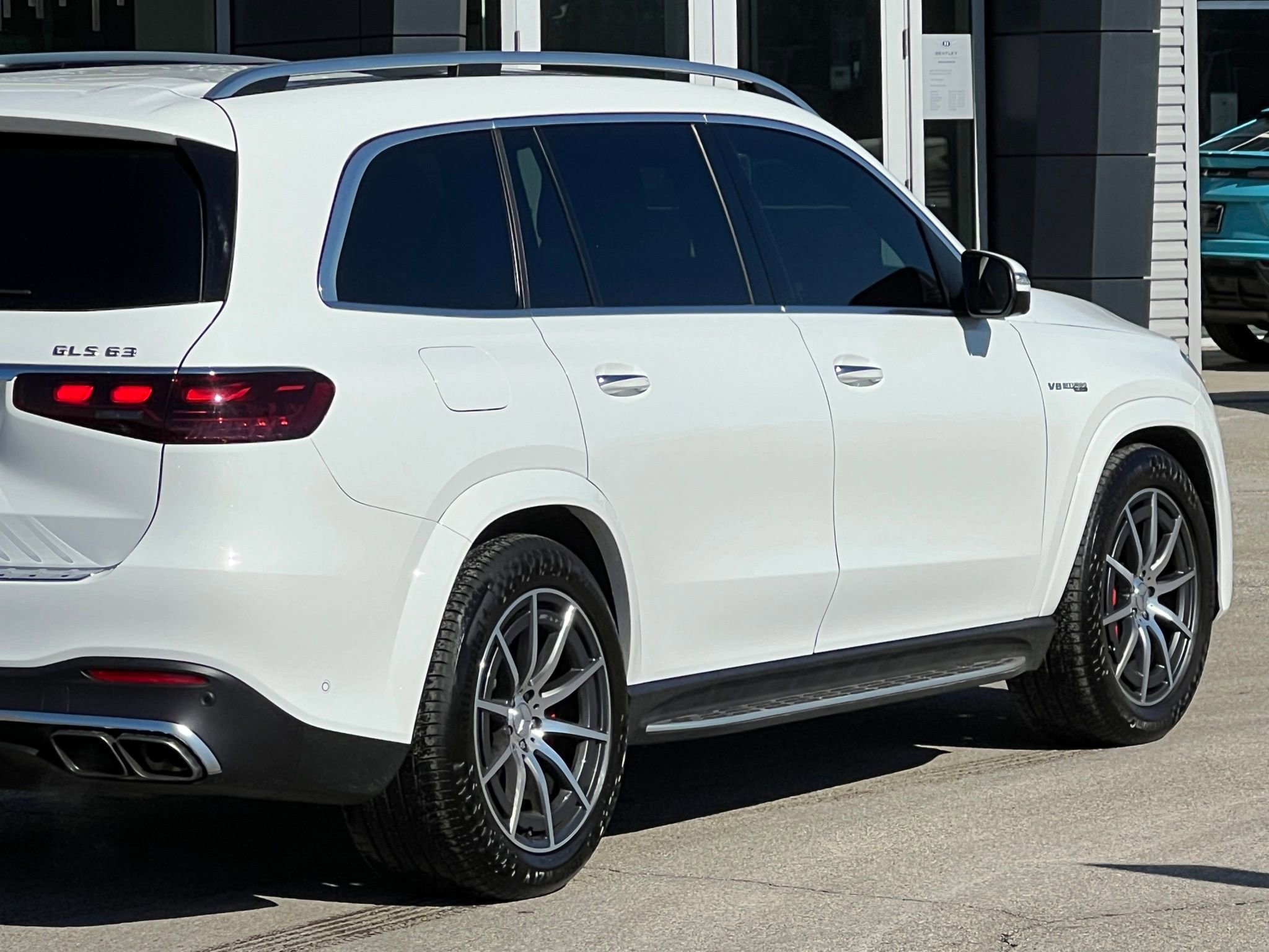 Used 2025 Mercedes-Benz GLS 63 AMG 4MATIC image 10