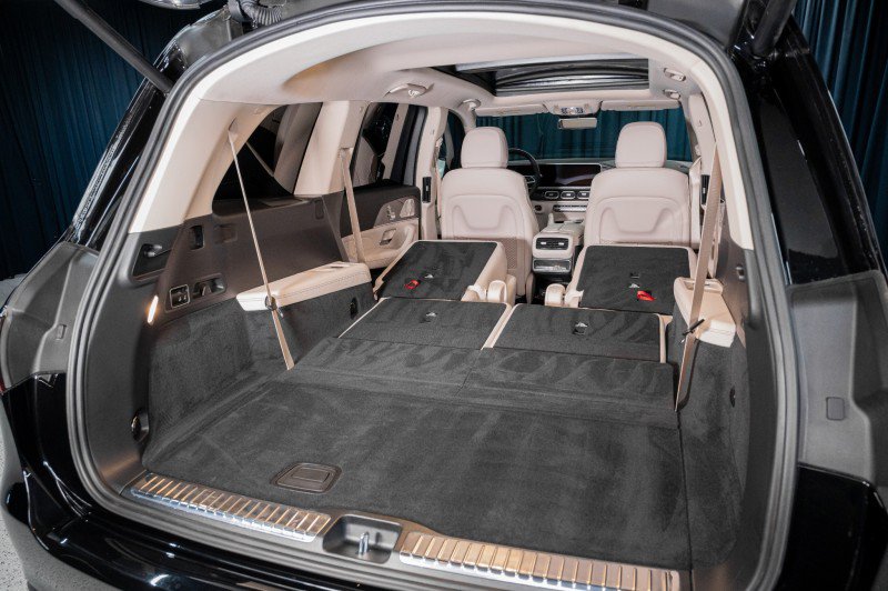 Certified 2026 Mercedes-Benz GLS 450 4MATIC image 9