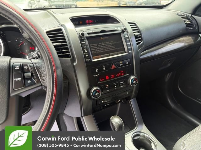 Used 2012 Kia Sorento EX w/ EX V6 Premium Pkg AWD/4WD image 19