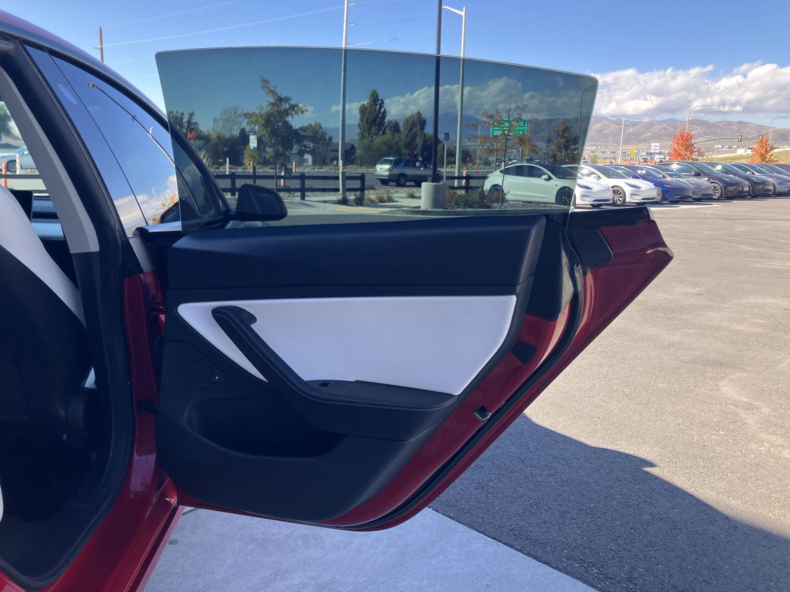 Used 2021 Tesla Model 3 Long Range AWD/4WD image 16