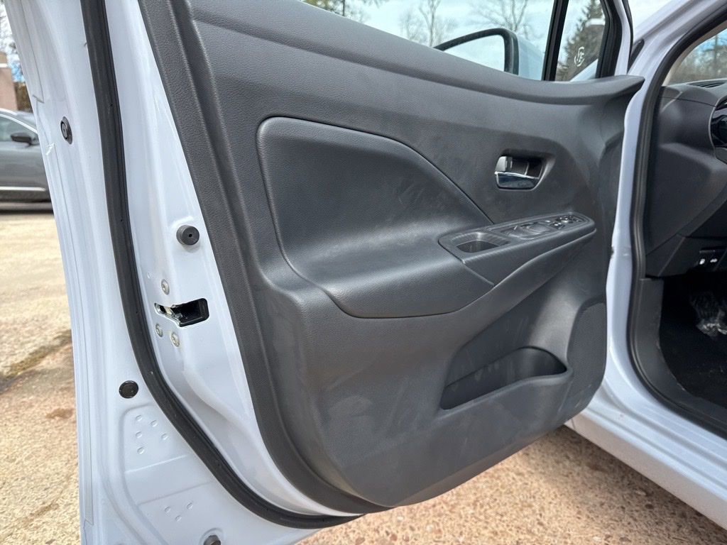 New 2025 Nissan Versa SV w/ Trunk Package image 19