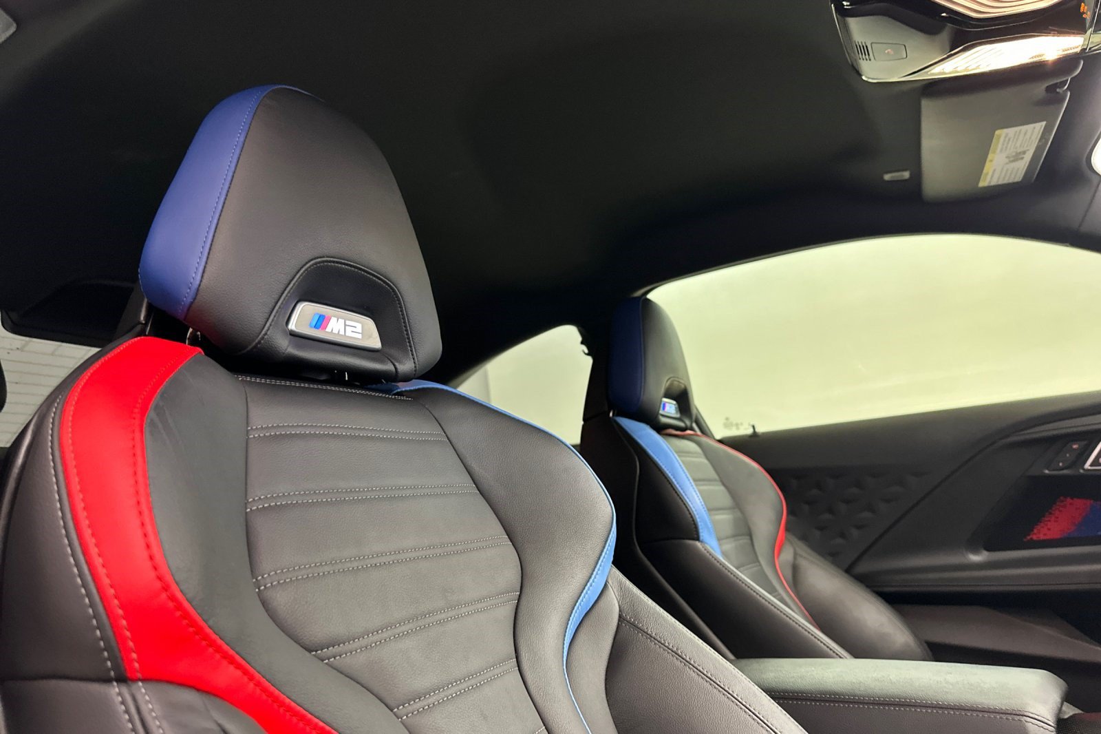 Used 2023 BMW M2 w/ Lighting Package RWD image 30