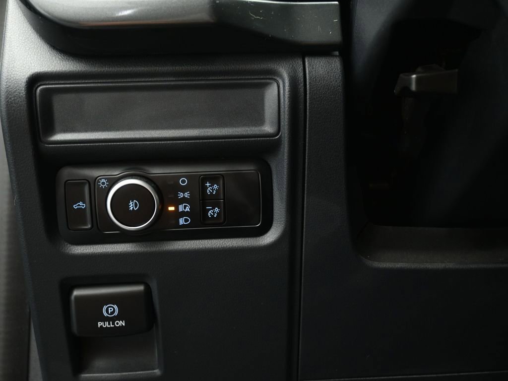 Used 2024 Ford F150 STX image 11