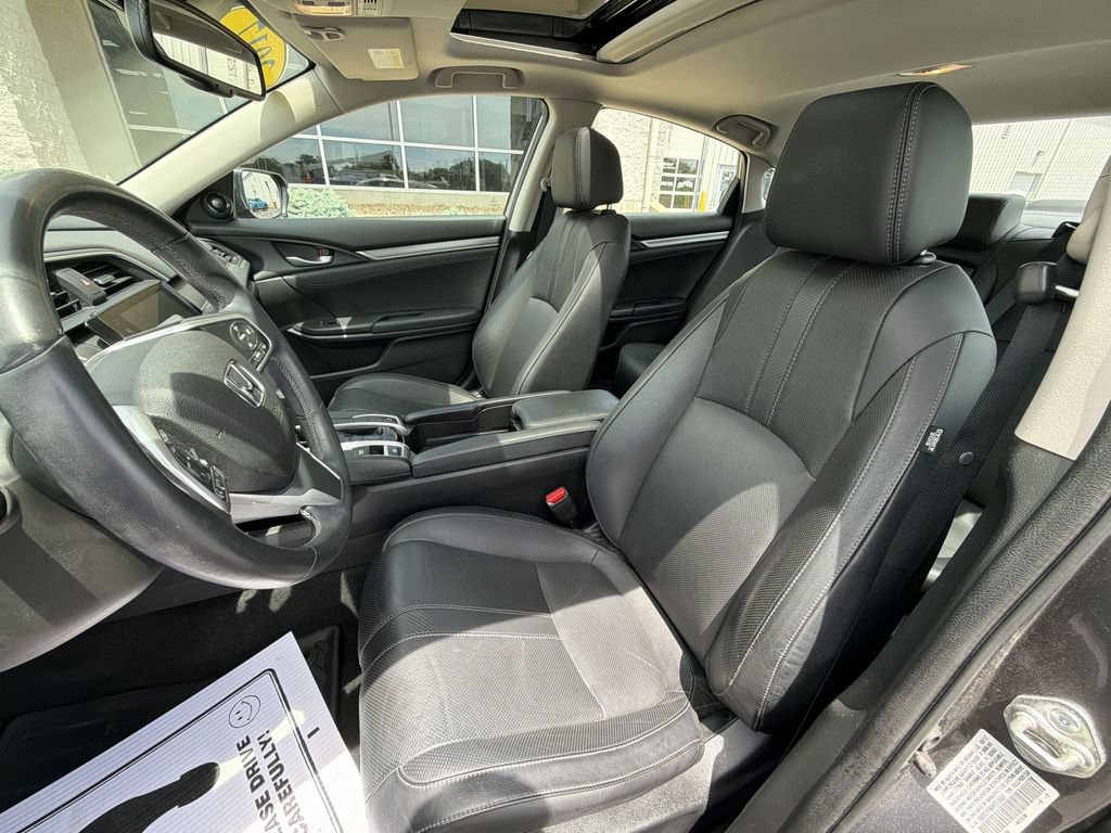 Used 2017 Honda Civic Touring image 13