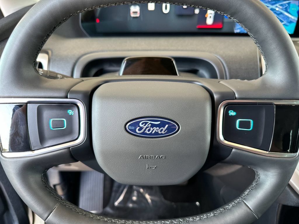 Certified 2025 Ford Expedition Active RWD image 24