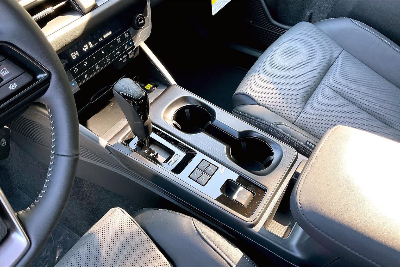 New 2026 Subaru Outback Touring AWD/4WD image 7