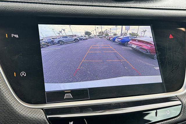 Certified 2025 Cadillac XT5 Luxury FWD image 19