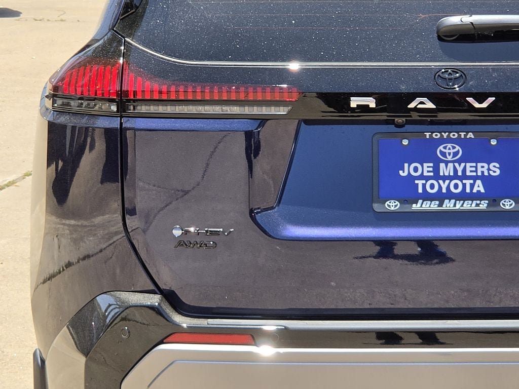 New 2026 Toyota RAV4 SE AWD/4WD image 10