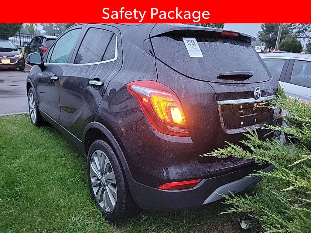 Used 2020 Buick Encore Preferred w/ Safety Package FWD image 4