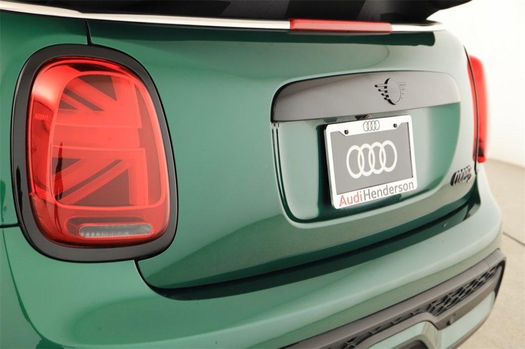 Used 2024 MINI Cooper S w/ Signature Upholstery Package image 32