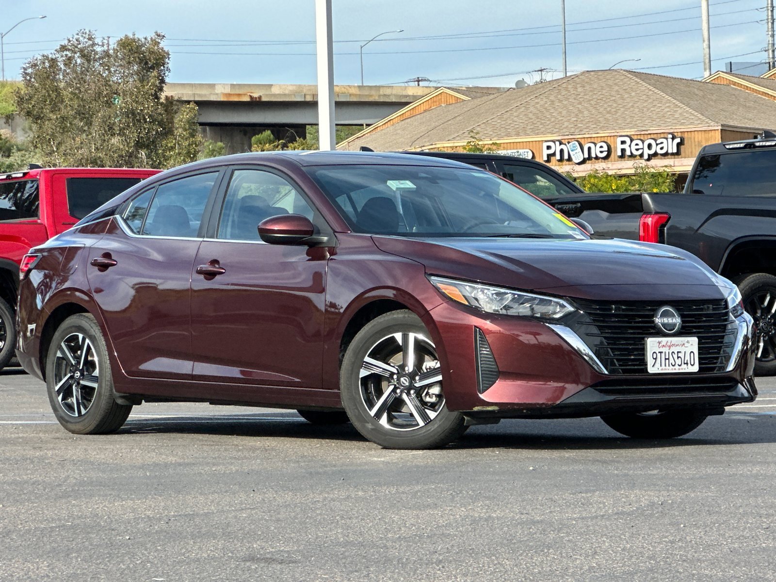 Used 2025 Nissan Sentra SV image 8