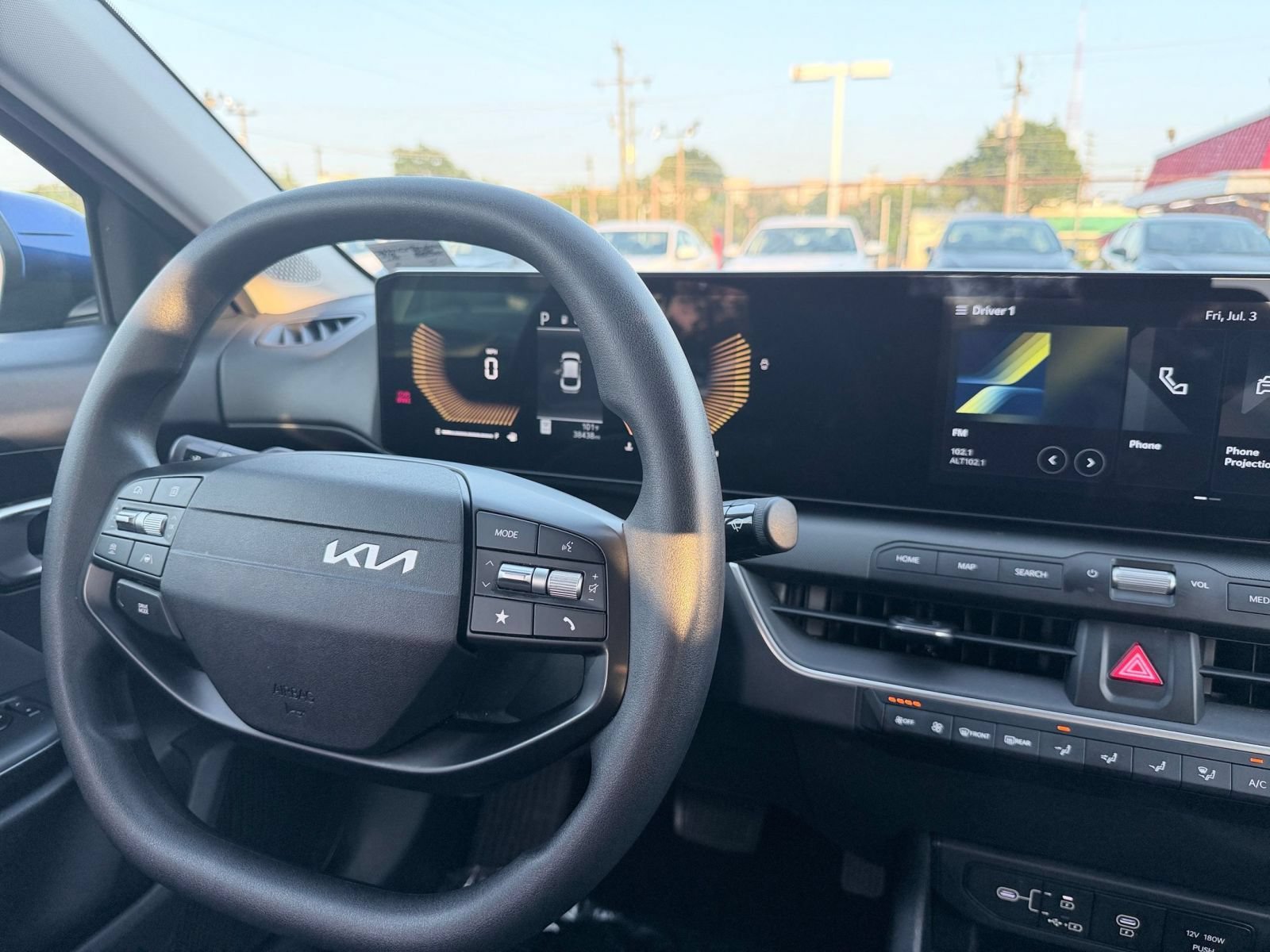 Used 2025 Kia K4 FWD image 33