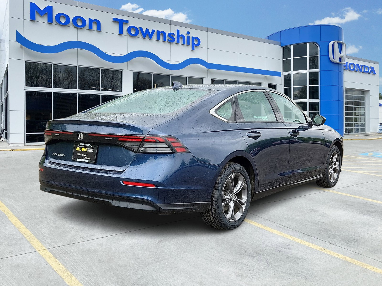 Used 2024 Honda Accord EX image 6