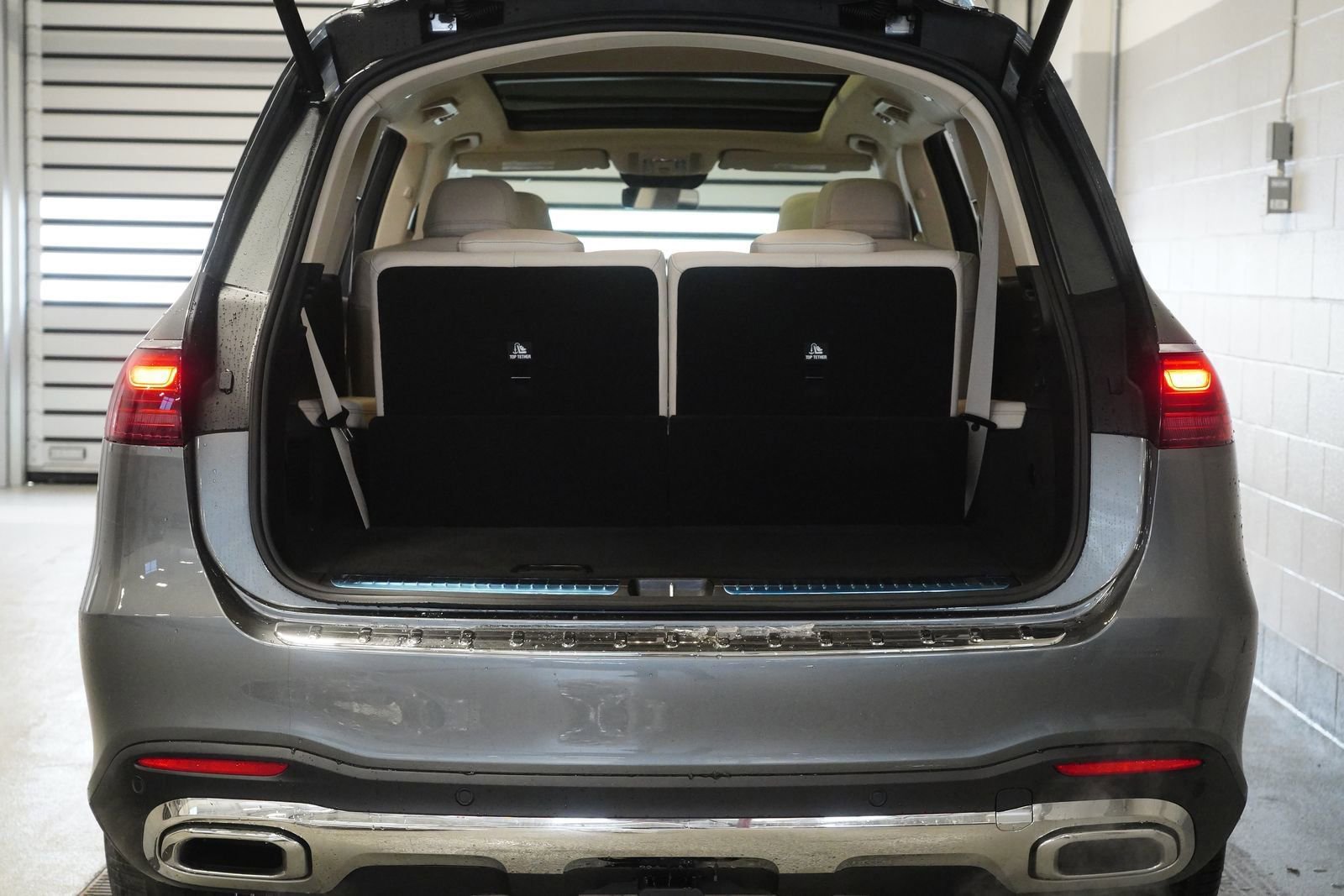 New 2026 Mercedes-Benz GLS 450 4MATIC image 34