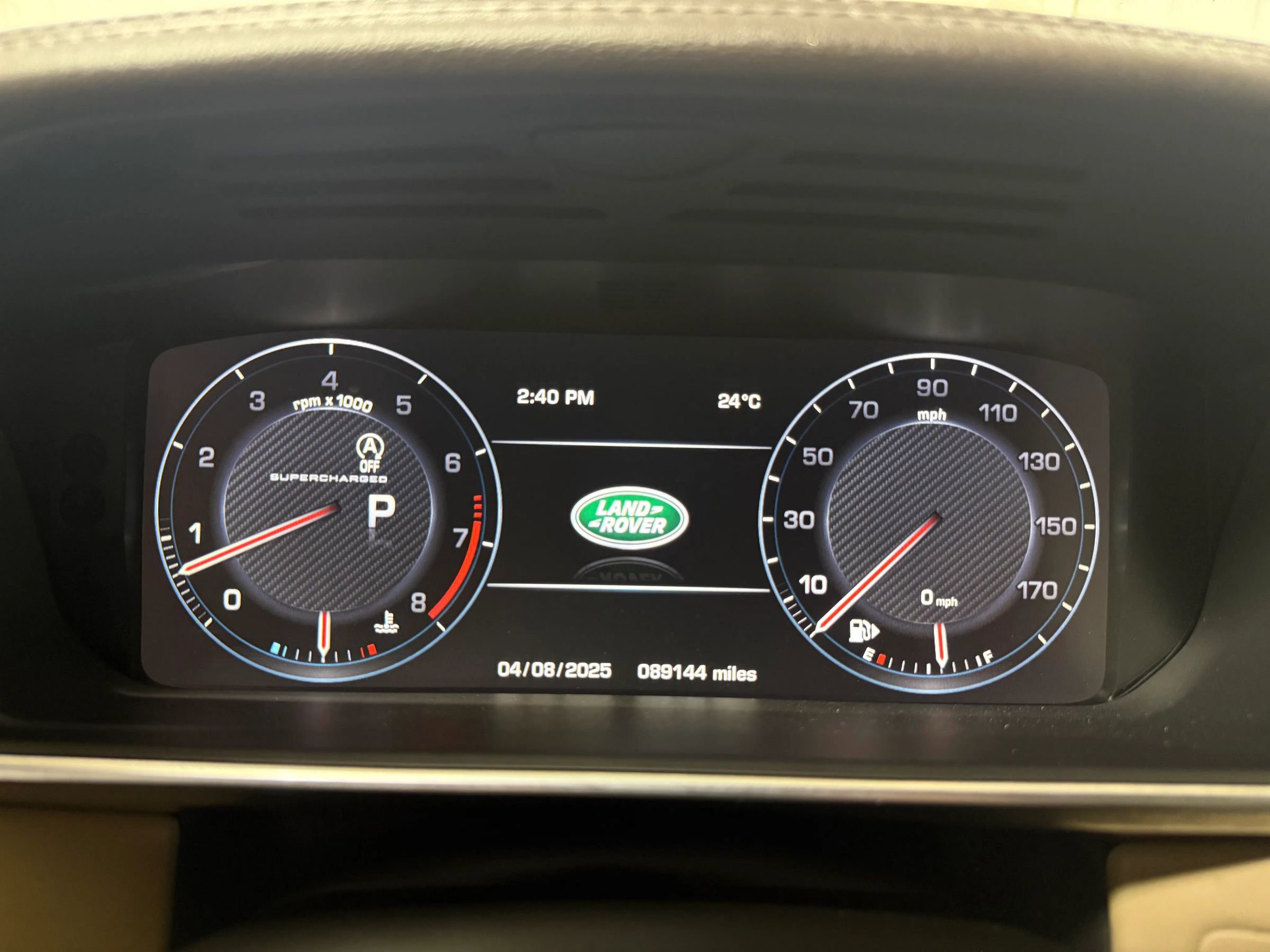 Used 2014 Land Rover Range Rover Supercharged image 17