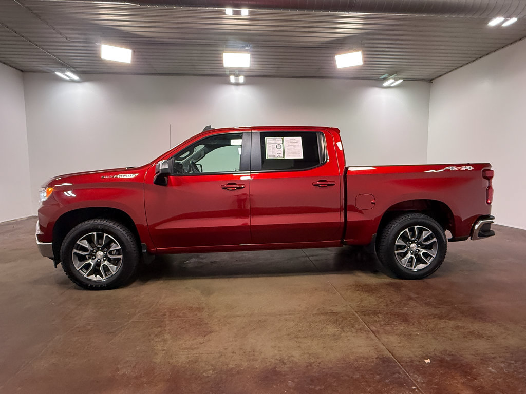 Used 2023 Chevrolet Silverado 1500 LT AWD/4WD image 6