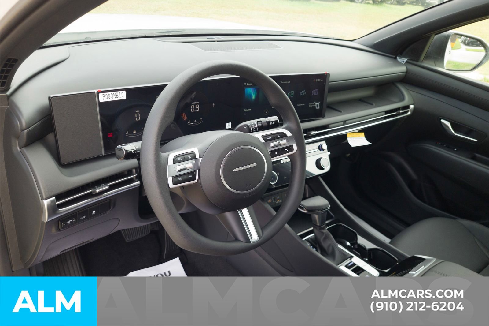 Certified 2025 Hyundai Santa Cruz SEL image 14