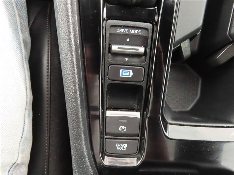 Used 2024 Honda Accord Sport image 29