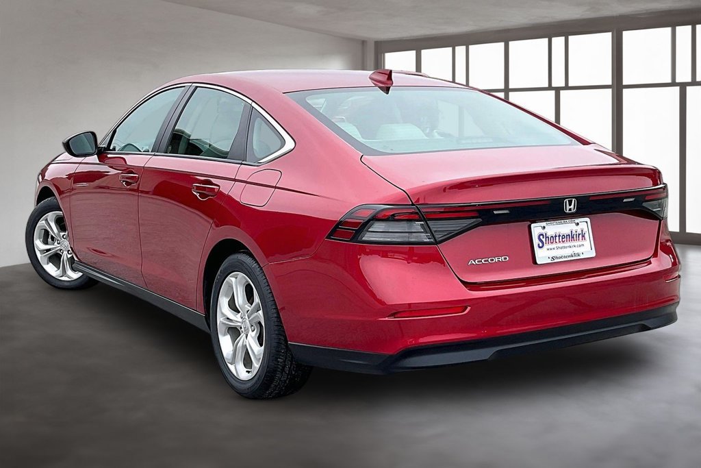 Used 2024 Honda Accord LX image 4