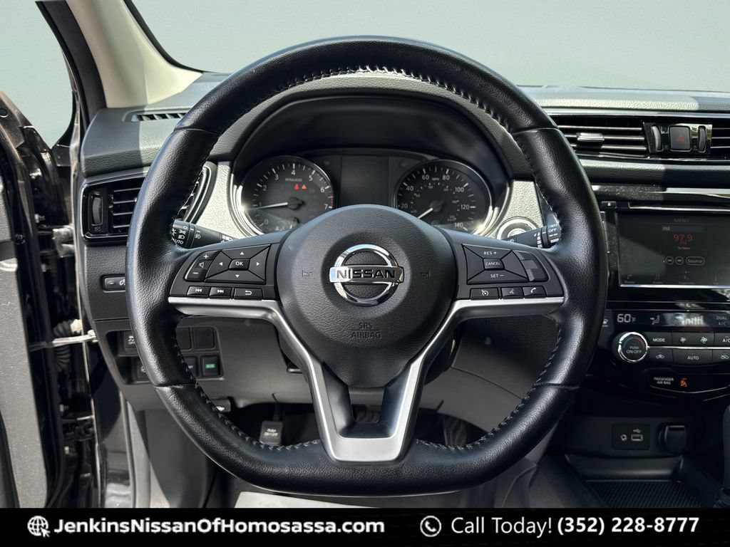 Certified 2022 Nissan Rogue Sport SV FWD image 42