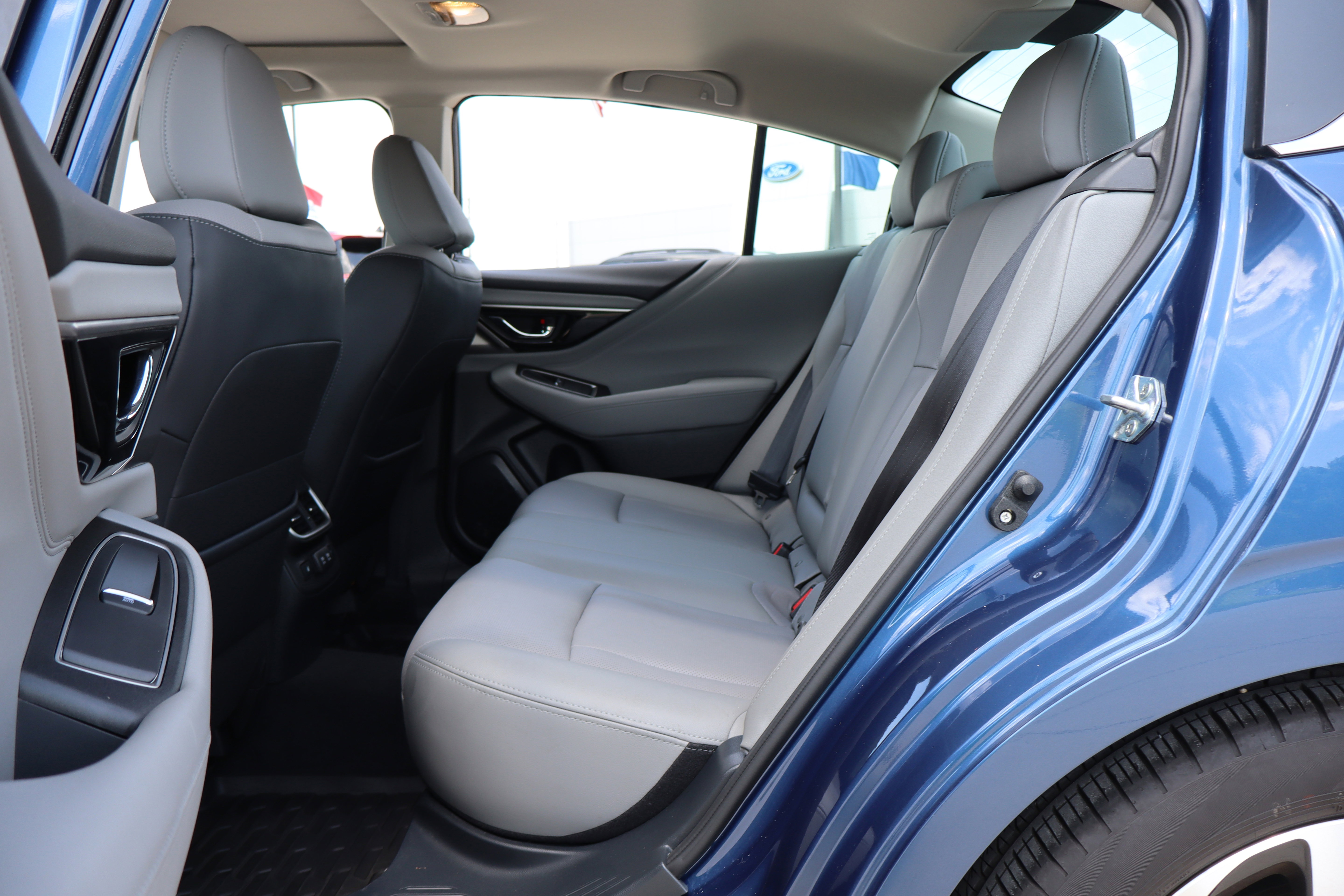 Used 2022 Subaru Legacy Limited image 11