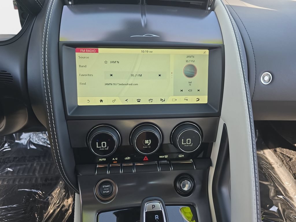 Certified 2024 Jaguar F-TYPE Coupe AWD image 18