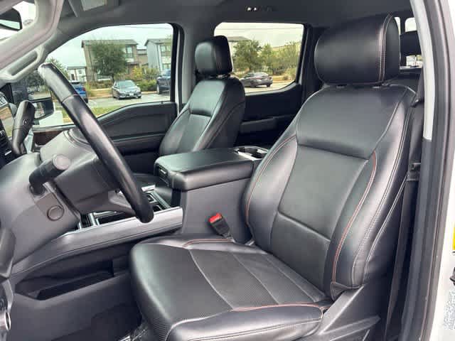 Used 2024 Ford F250 Lariat w/ Black Appearance Package AWD/4WD image 21