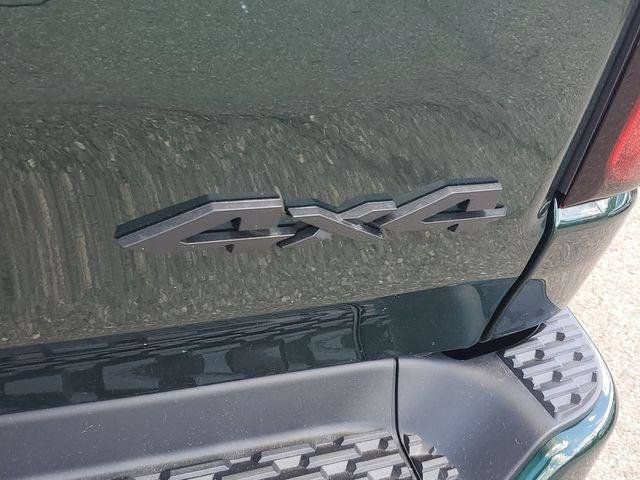 New 2026 RAM 1500 Big Horn AWD/4WD image 6