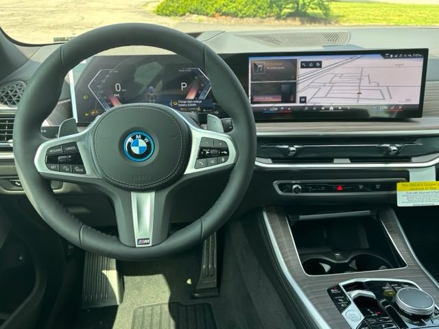 New 2026 BMW X5 xDrive50e w/ M Sport Package AWD/4WD image 18
